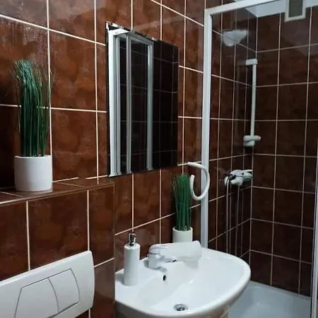 Dominik Apartman *